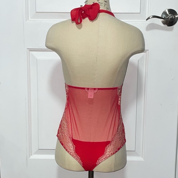 Very Sexy’s Onesie Lingerie - Picture 2 of 5